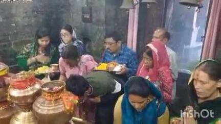 बागेश्वर: बुद्ध पूर्णिमा के मौके पर बागेश्वर के बागनाथ मंदिर में भक्तों की उमड़ी भारी भीड़, भक्तों ने की पूजा-अर्चना