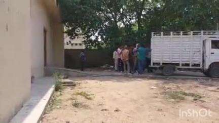 सलेमपुर: पिपरा तुलसी गांव में पत्नी से झगड़ा करने के बाद युवक ने फांसी लगाकर की आत्महत्या