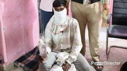 लालकुऑ: लालकुआं पुलिस ने हिम्मतपुर चौम्बाल हल्दूचौड़ निवासी को 63 पाउच कच्ची शराब के साथ किया गिरफ्तार