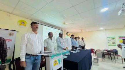 बदनापूर: कृषी विज्ञान केंद्र येथे आमदार नारायण कुचे यांनी घेतली खरीप हंगाम पूर्व संबंधित अधिकाऱ्यांची आढावा बैठक