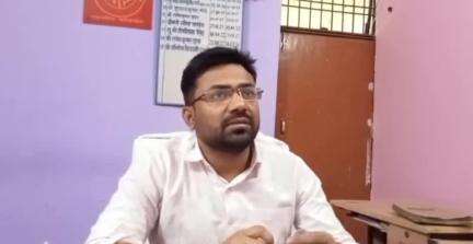 बांसडीह: मनियर इंटर कॉलेज में शपथ ग्रहण समारोह की तैयारी को लेकर एसडीएम ने अधिशासी अधिकारी को दिए आवश्यक दिशा-निर्देश