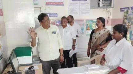 గంగాధర నెల్లూరు: జీడి నెల్లూరు మండలం పీహెచ్సీలో తనిఖీలు చేసిన జిల్లా ఇమ్యునైజేషన్ అధికారి డాక్టర్ హనుమంతరావు