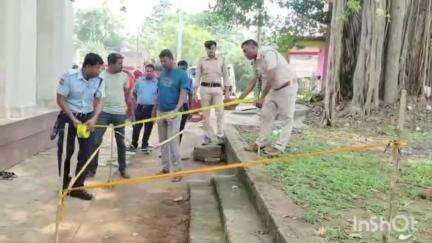 পোলবা-দাদপুর: পোলবার মহানাদে স্ত্রীর প্রেমিককে ছুরি মারল স্বামী, মৃত্যু হল যুবকের