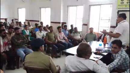 ब्यावरा: ब्यावरा सिविल अस्पताल में अधिकारियों और कर्मचारियों को सिविल डिफेंस का प्रशिक्षण दिया गया