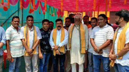 ଅନୁଗୋଳ: ଗୋତମରା ଗ୍ରାମରେ ହେଉଥିବା କାର୍ଯ୍ୟକ୍ରମରେ ଯୋଗ ଦେଲେ ଢ଼େଙ୍କାନାଳ ସାଂସଦ ରୁଦ୍ର ନାରାୟଣ ପାଣି
