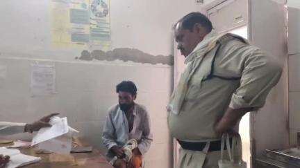 भांडेर: ग्राम कुरगांव में मामूली विवाद को लेकर दो लोगों ने वृद्ध के साथ की मारपीट, केस दर्ज