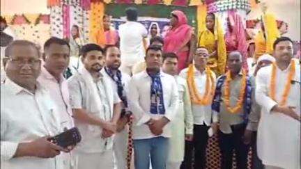 भोरे: भोरे में बुद्ध पूर्णिमा पर बसपा का कार्यक्रम आयोजित, जिला इकाई के कई नेता व कार्यकर्ता हुए शामिल