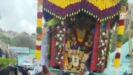 ಮಾಲೂರು: ಟೇಕಲ್‌ನಲ್ಲಿ ತೆಕಂಚಿ ಪ್ರಸನ್ನ ಲಕ್ಷ್ಮಿ ವರದರಾಜ ಸ್ವಾಮಿ ಬ್ರಹ್ಮರಥೋತ್ಸವ