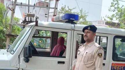 डेहरी: रोहतास में रोको-टोको अभियान के तहत 225 वाहनों की हुई जांच, ₹1,10,000 वसूला गया जुर्माना