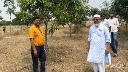 राजमहल: राजमहल प्रखंड के विभिन्न पंचायतों में बीडीओ सह सीओ ने मनरेगा योजनाओं का निरीक्षण किया