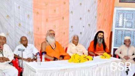 सैलाना: मेहंदीकुई बालाजी मंदिर में पुजारियों का सम्मेलन, श्री सनातन धर्मसभा और महारूद्र यज्ञ समिति ने किया आयोजन