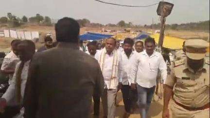 నిజామాబాద్ రూరల్: ఎల్లారెడ్డి పల్లిలో శ్రీ గంగమ్మ తల్లి ఆలయాన్ని ప్రారంభించిన రూరల్ ఎమ్మెల్యే భూపతిరెడ్డి