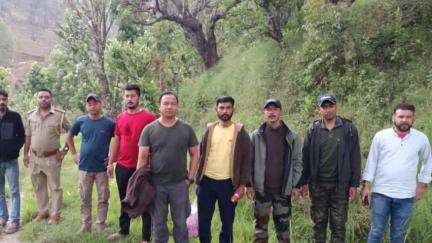 कांडा: माणाकभड़ा गांव में 4 वर्षीय नैतिक को गुलदार द्वारा निवाला बनाए जाने के बाद अब तक गुलदार नहीं पकड़ा गया