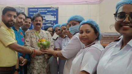 সালানপুর: আসানসোল জেলা হাসপাতালে বিশ্ব নার্স দিবস পালন
