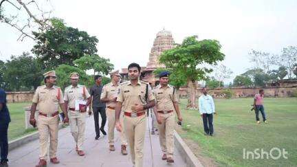 వెంకటాపురం: ఈనెల 14న ప్రపంచ సుందరీమణుల పోటీల నేపథ్యంలో రామప్పలు ఏర్పాట్లు పరిశీలించిన జిల్లా ఎస్పీ శబరిష్ ఐపిఎస్