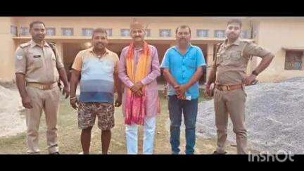 तुलसीपुर: विधायक तुलसीपुर कैलाश नाथ शुक्ला ने विधानसभा तुलसीपुर में क्षेत्र भ्रमण कर किया जनसंपर्क, लोगों से की वार्ता