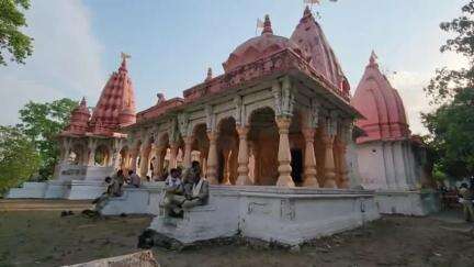 हरदा: हटा जिले के गोंदागांव में स्थित मठ को बचाने के लिए हाई कोर्ट में याचिका दायर की गई