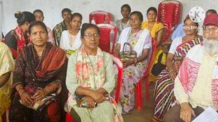 खूंटी: कुंजला नवा टोली गांव की महिलाओं ने बिजली समस्याओं को लेकर संसद के आवास पर गुहार लगाई