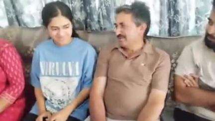 नूरपुर: भारत-पाक तनाव के बाद HRTC की बसों से 40 छात्र पहुंचे अपने घर, नूरपुर की अवंतिका ने J&K और हिमाचल सरकार का जताया आभार