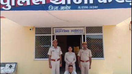 रानीवाड़ा: करड़ा पुलिस ने अवैध शराब के साथ एक हिस्ट्रीशीटर को किया गिरफ्तार