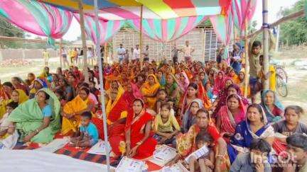 शंकरपुर: मोहरा कब यही पंचायत में गठबंधन ग्राम संगठन ने महिला संवाद कार्यक्रम का आयोजन किया