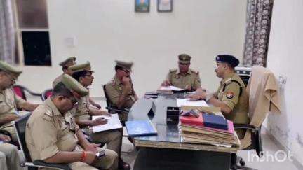 नजीबाबाद: क्षेत्राधिकारी ने थाना मंडावली पर थाना मंडावली व थाना नांगल के सभी विवेचकों का अर्दली रूम किया