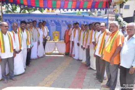 ಕೊಳ್ಳೇಗಾಲ: ಪಟ್ಟಣದಲ್ಲಿ ದೇವಾಂಗ ಕುಲಬಾಂಧವರಿಂದ ಮಧ್ಯೇವಲ ಮಹರ್ಷಿ ಜಯಂತ್ಯುತ್ಸವ