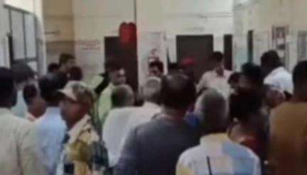 महाड: कोळवट येथे ग्रामदेव ची आरती सुरू असताना ग्रामस्थांवर मधमाशांचा हल्ला