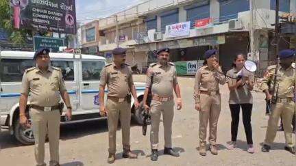 નખત્રાણા: વિરાણી ત્રણ રસ્તા નજીક વહીવટ તંત્રને સહકાર આપવા અપીલનો વીડિયો વાયરલ