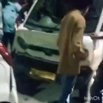 കോഴിക്കോട്: മുക്കത്ത് ലോറിക്ക് പിറകിൽ കാർ ഇടിച്ച് അപകടം