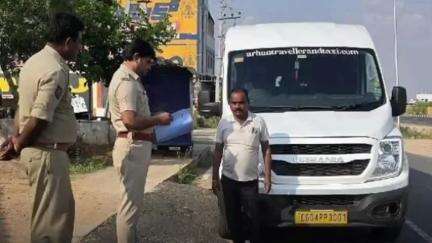 డోన్ జాతీయ రహదారిపై వాహనాల తనిఖీ చేసిన ఎంవిఐ క్రాంతి కుమార్, పలు వాహనాలకు జరిమానా