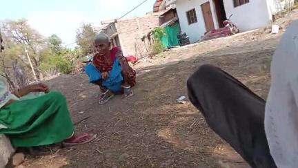 रस्ते के लिए चर्चा डिगवाड में
