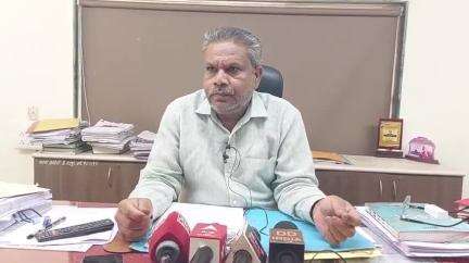 હિંમતનગર: જાતિના બોગસ સર્ટીફીકેટના આધારે સરકારી નોકરી મેળવનાર ત્રણ સરકારી કર્મચારીઓ સામે પોલીસ ફરિયાદ:મામલતદારે આપી પ્રતિક્રિયા.