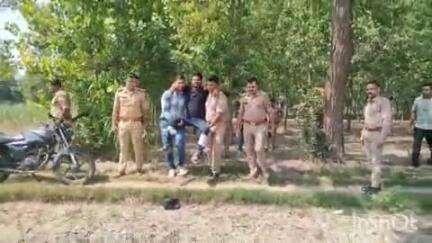 जानसठ: थाना जानसठ पुलिस और बदमाशों के बीच मुठभेड़, शातिर बदमाश शाहिद के पैर में लगी गोली, असलाह और बाइक बरामद
