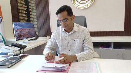 छतरपुर नगर: महाराजपुर थाना प्रभारी और दो आरक्षकों को एसपी ने किया निलंबित, व्यक्ति के साथ मारपीट करने व रुपए मांगने का लगा था आरोप