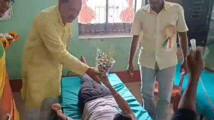 মেদিনীপুর: পালবাড়ি এলাকাতে গ্রীষ্মকালীন রক্ত সংকট মেটাতে রক্তদান শিবিরের আয়োজন স্বেচ্ছাসেবী সংস্থার