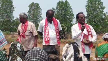 గజపతినగరం: ఉపాధి వేతనదారులకు200 రోజులపని కల్పించాలి: నరవ లోవ్యవసాయ కార్మికసంఘం జిల్లాఅధ్యక్షులు దేవుడు ప్రధాన కార్యదర్శి పురం