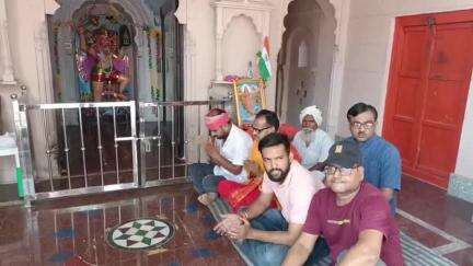 छतरपुर नगर: ऑपरेशन सिंदूर की सफलता को लेकर छतरपुर के संकट मोचन मंदिर में कराया गया सुंदरकांड पाठ
#oprerationsindoor