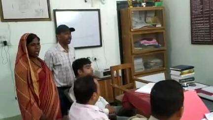 मरकच्चो: मरकच्चो थाना भवन में थाना दिवस कार्यक्रम का आयोजन किया गया