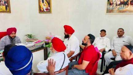 ਹੁਸ਼ਿਆਰਪੁਰ: ਪਿੰਡ ਖੇੜਾ ਕੋਟਲੀ ਵਿੱਚ ਵਿਧਾਇਕ ਘੁੰਮਣ ਨੇ ਸੁਣੀਆਂ ਲੋਕਾਂ ਦੀਆਂ ਮੁਸ਼ਕਿਲਾਂ