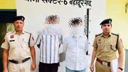 बहादुरगढ़: सेक्टर 6 थाना पुलिस ने चिकन कॉर्नर पर हवाई फायरिंग करने के मामले में दो आरोपियों को गिरफ्तार किया