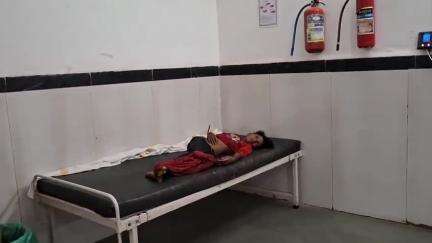 छतरपुर नगर: ग्राम गंगवाहा में बच्चे ने कीटनाशक का पानी पी लिया, जिला अस्पताल में भर्ती