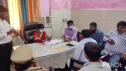 खलीलाबाद: जिले में पहुंची राज्य महिला आयोग की सदस्य जनक नंदिनी निषाद ने सामुदायिक स्वास्थ्य केंद्र खलीलाबाद का किया निरीक्षण