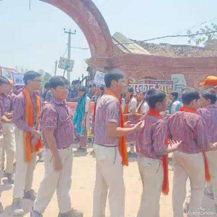 सूर्यपुरा: सूर्यपूरा बंगला चौक पर छात्र-छात्राओं ने जल संरक्षण पर प्रस्तुत किया नुक्कड़ नाटक
