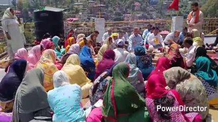 राजगढ़: भारतीय सेना के ऑपरेशन सिंदूर की सफलता पर पूर्व सैनिक संगठन और टैक्सी यूनियन ने शिरगुल मंदिर में हवन यज्ञ सम्पन्न किया
