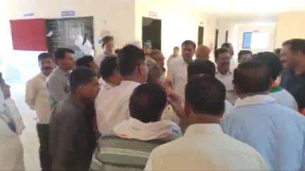 पुर्णा: घरपट्टी नळपट्टीवरील कर वाढ कमी करा भाजपची नगरपालिका मुख्याधिकारी यांना मागणी