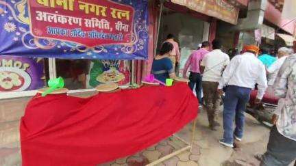 बीना: स्टेशन रोड पर विधायक निर्मला सप्रे ने नि:शुल्क प्याऊ का किया शुभारंभ