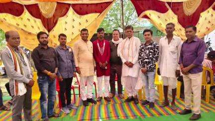 जीरापुर: ग्राम लिंबोदा में आयोजित वैवाहिक कार्यक्रम में शामिल हुए MLA हजारीलाल दांगी
