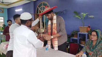 নগৰঝাৰত উপস্থিত হৈ CBSCৰ পৰীক্ষাৰ ফলাফলত ৯০.৫ % নম্বৰ লাভ কৰা ছাত্ৰ গৰাকীক সম্বৰ্দ্ধনা জনায় বিজনী জিলা আমছুই
