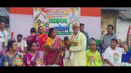 পাঁশকুড়া: পাঁশকুড়ার শহর তৃণমূল মহিলা কংসের উদ্যোগে পাঁশকুড়া পৌরসভা ১২ নম্বর ওয়ার্ডের অঞ্চলে আঁচল কর্মসূচি